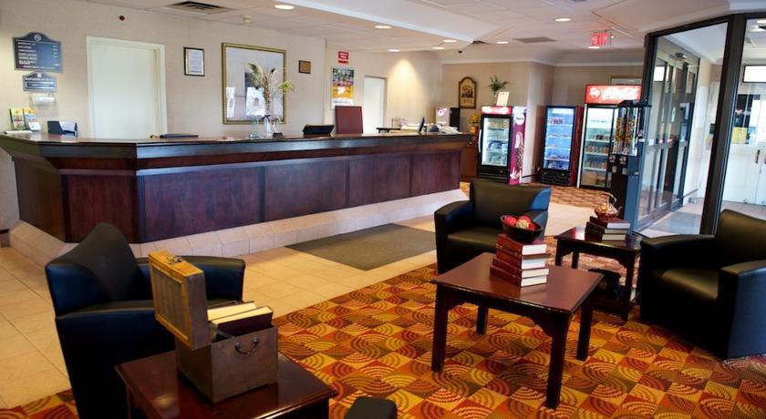 Holiday Inn Express & Suites Toronto Airport West By Ihg Μισισάουγκα Εξωτερικό φωτογραφία